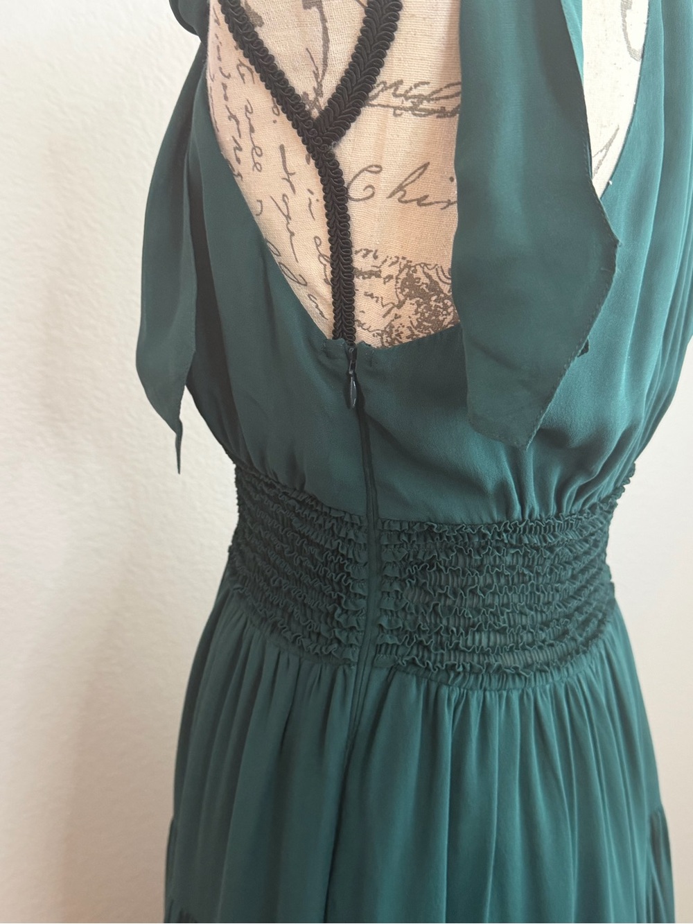 Ulla Johnson Maya Silk Chiffon Everglade Halter Midi Dress Smocked Waist | 4 - Picture 6 of 8